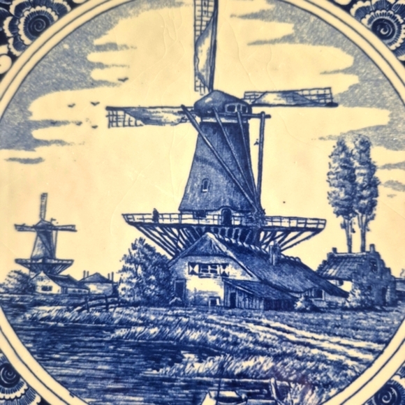 Vintage 4” DELFT Tile Holland Hand Painted Blue Windmill Scene 4.25” Tile/trivet - Picture 3 of 4